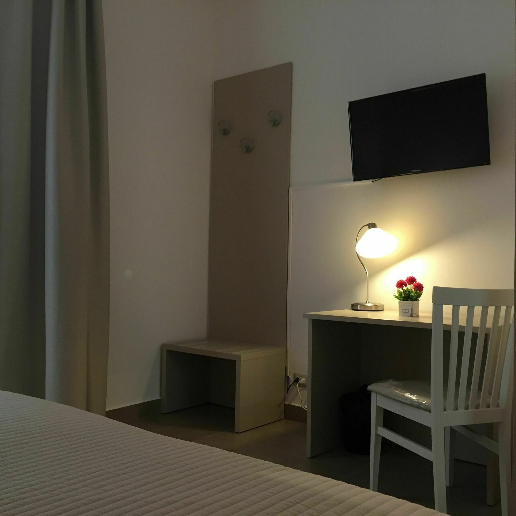 Cairoli Bed & Breakfast 3*