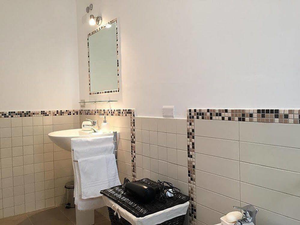 Cairoli Bed & Breakfast 3*